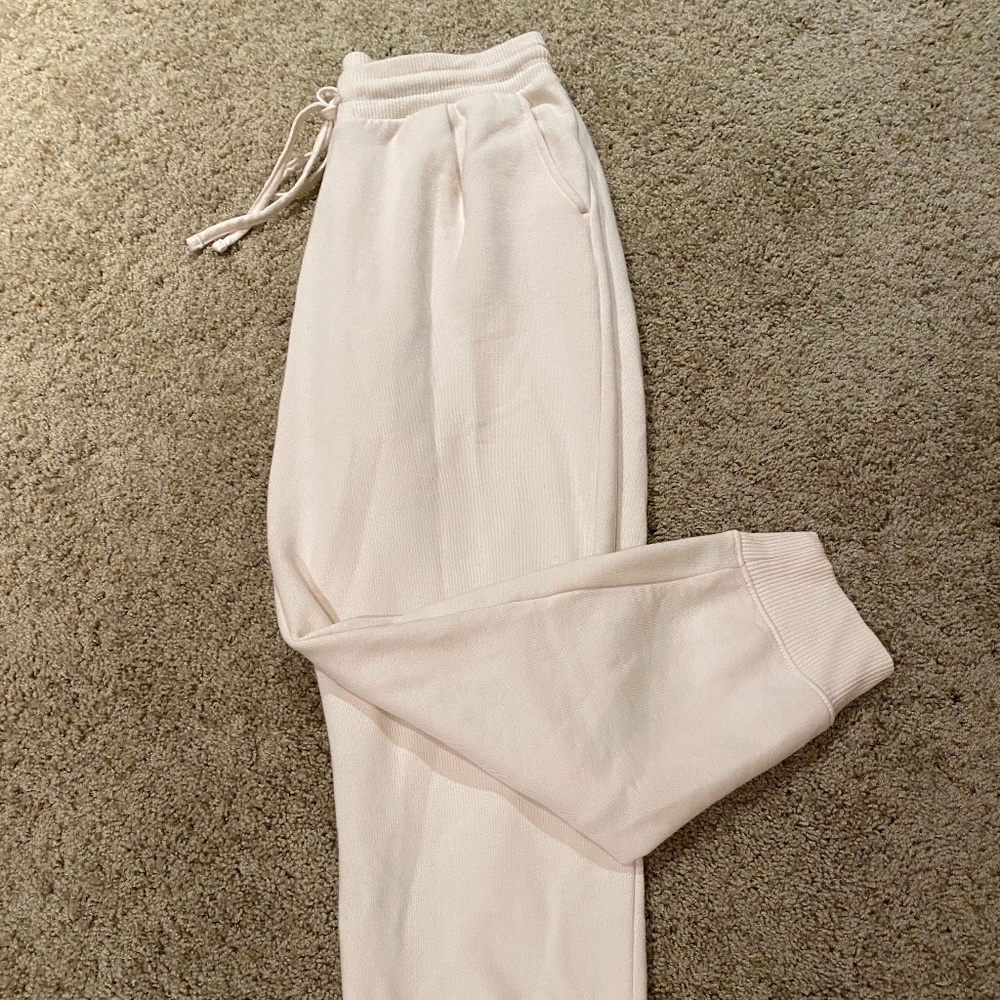 Women’s Cream High-Rise Jogger Pants